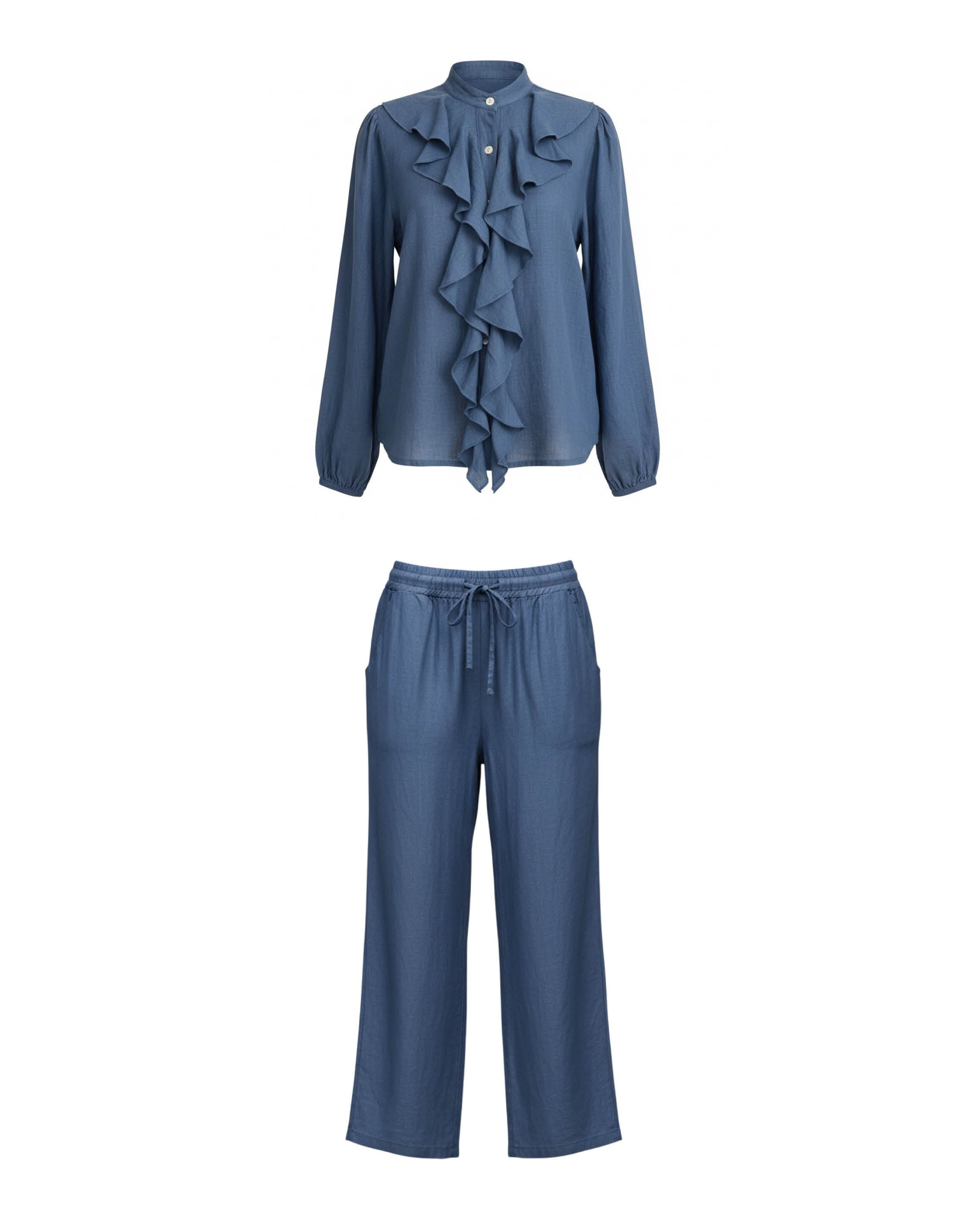 Conjunto III 8204 + III7299